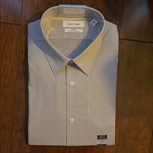 Calvin Klein Men's Light Gray Dress Shirt